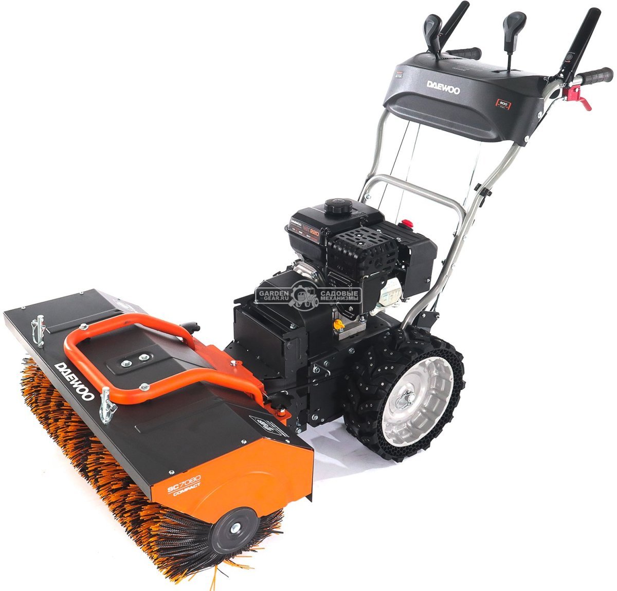 Комбимашина Daewoo SC 7080 с щеткой 80 см. и снегоуборщиком 56 см. (PRC, Daewoo, 220 куб.см., скорости 6/2, 83 кг.)