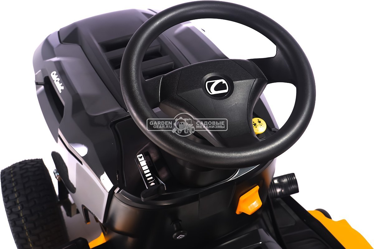 Садовый трактор Cub Cadet LT3 R102 (PRC, Cub Cadet V-Twin, 679 куб.см., гидростатика, травосборник 245 л, ширина кошения 102 см, 211 кг)