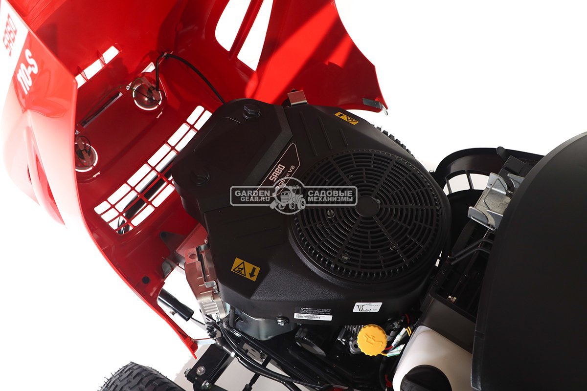 Садовый трактор SABO 110-S (GER, Sabo V-Twin, 708 куб.см., гидростатика, боковой выброс, мульчирование, ширина кошения 110 см, 234 кг.)