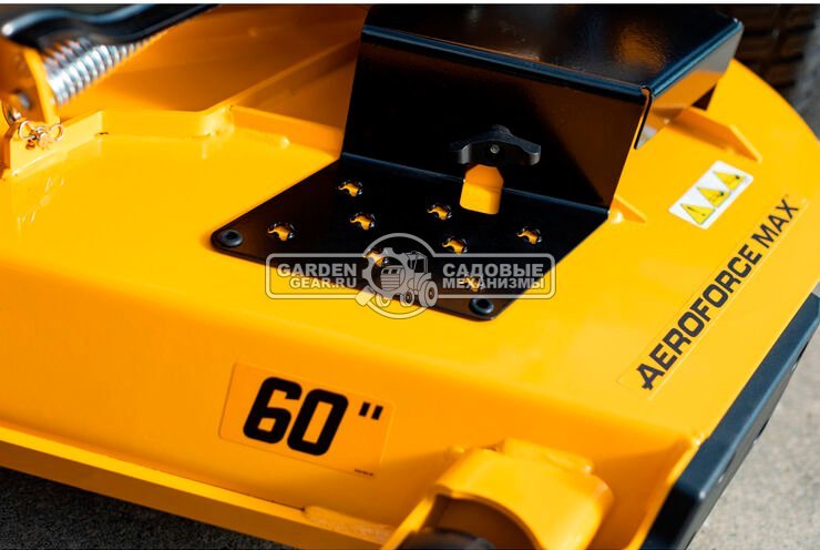 Садовый райдер Cub Cadet Ultima Series ZTXS6 60 с нулевым радиусом разворота (USA, Kawasaki, 852 куб.см., гидростатика, ширина 152 см., 680 кг.)