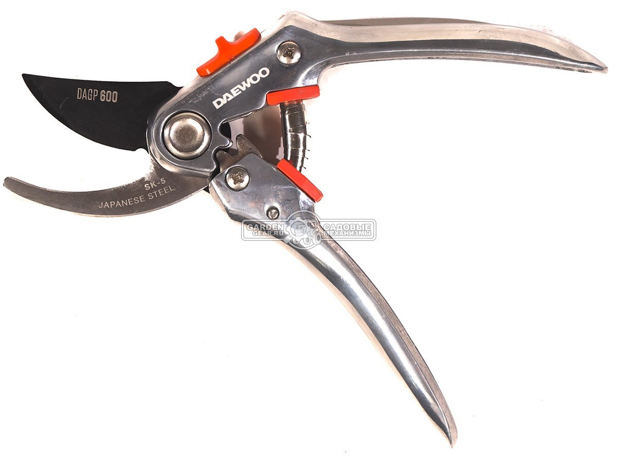 Секатор Daewoo DAGP 600 (Диаметр среза 24 мм, металлические рукоятки, 300 гр)