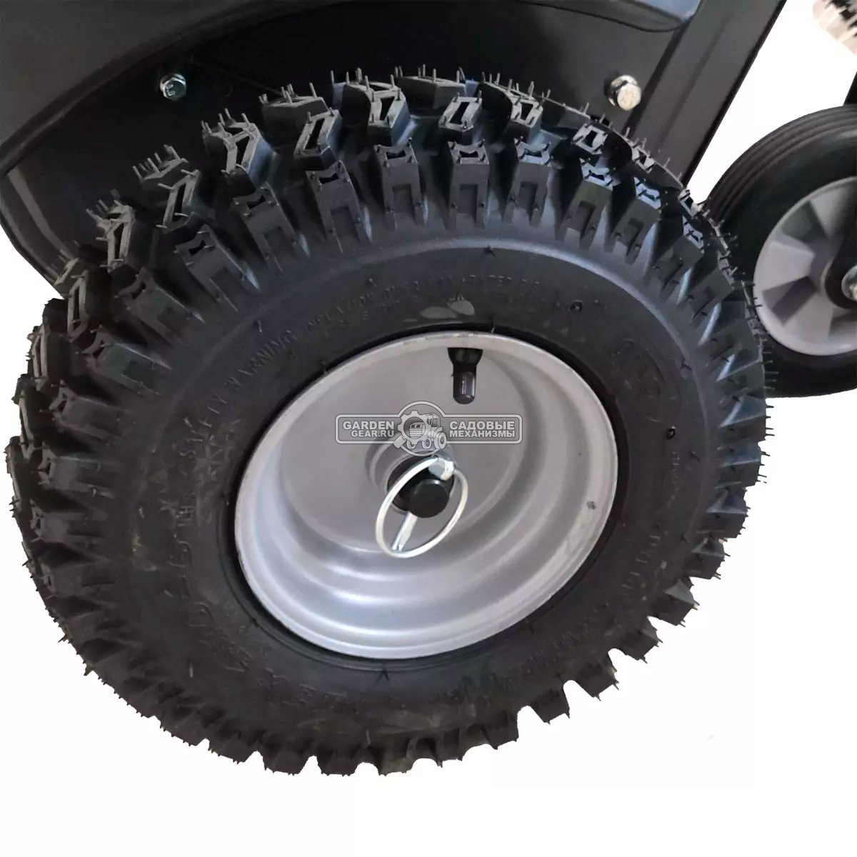 Подметальная машина Haitec HT-KF196100 (PRC, Haitec, 196 см3, ширина 100 см, диаметр 35 см, 5 вперед, 87 кг)