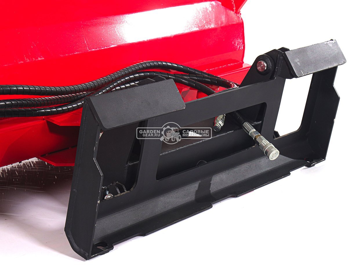 Мини-погрузчик шарнирно сочленённый RED RBF-03 + щетка коммунальная (Zongshen GB750EFI 30 л.с., до 700 кг., ковш 150 л., 1270 кг.)