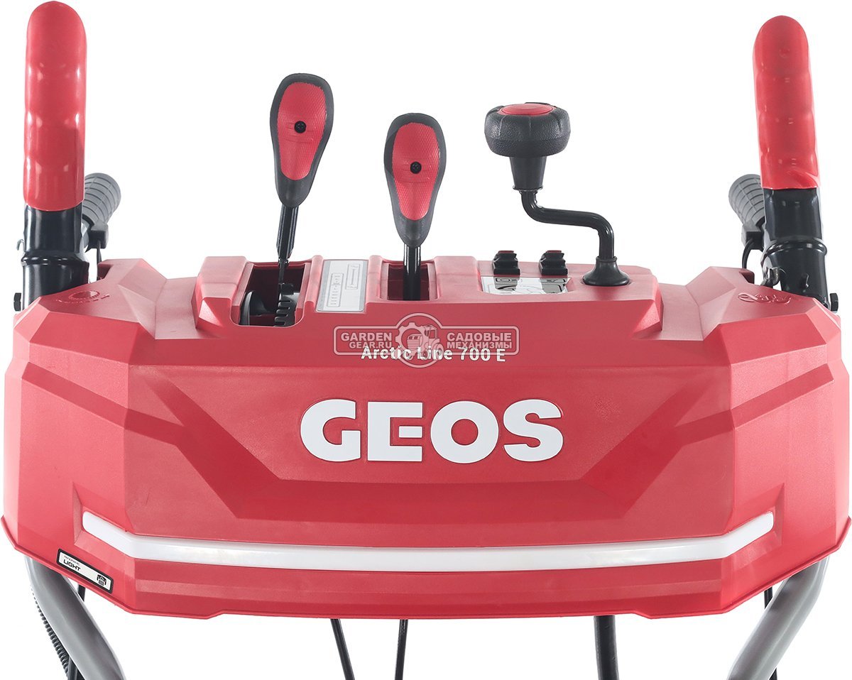Снегоуборщик Geos Arctic Line 700 E (PRC, 70 см, Loncin, 375 куб.см., скорости 6/2, автоматический дифференциал, фара, эл/стартер 220В, 123 кг)