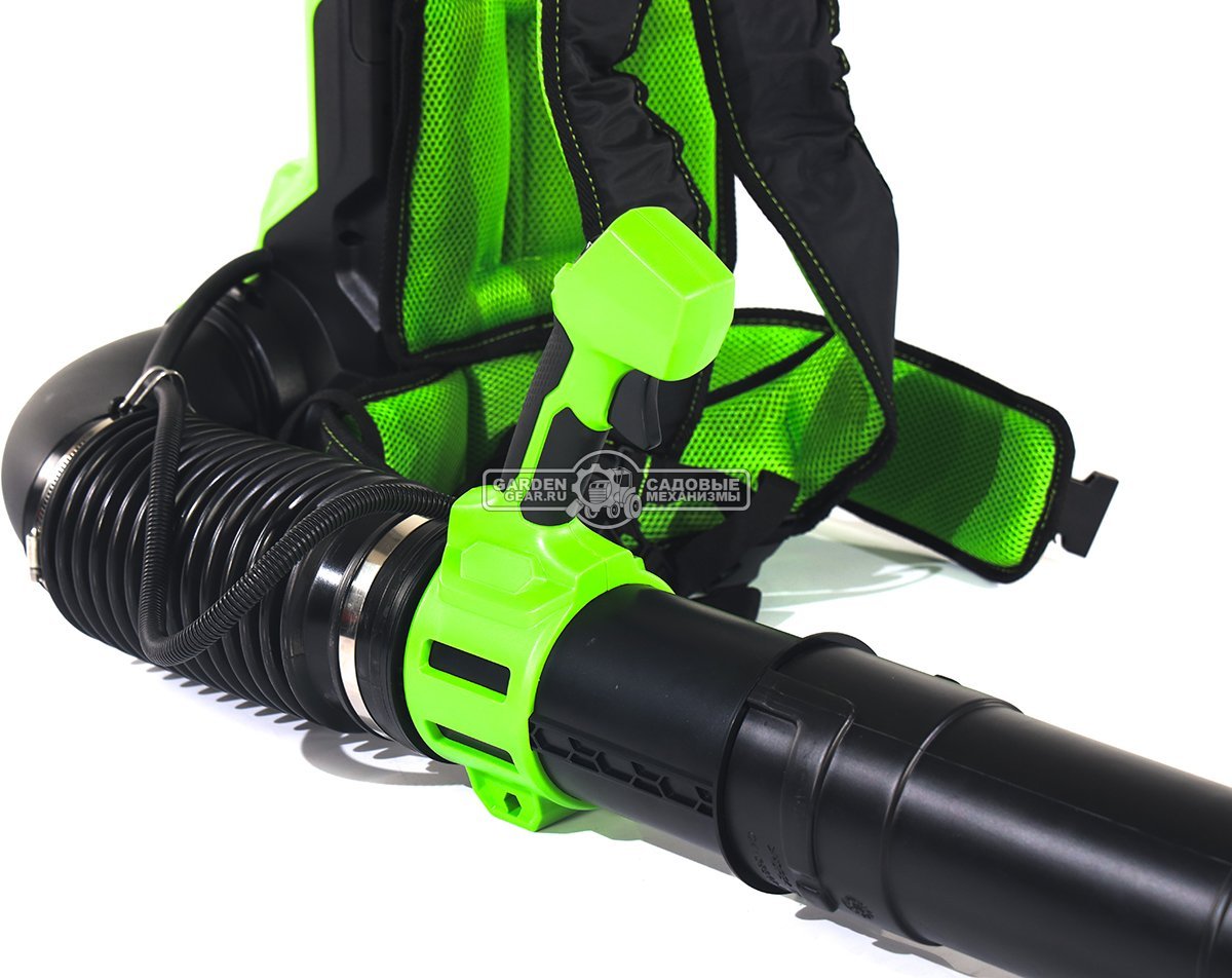 Воздуходувка аккумуляторная ранцевая GreenWorks АGD40BPG2 с АКБ 4 А/ч и ЗУ (PRC, BL 40В, 281 км/ч, 20 м3\мин, Turbo режим)