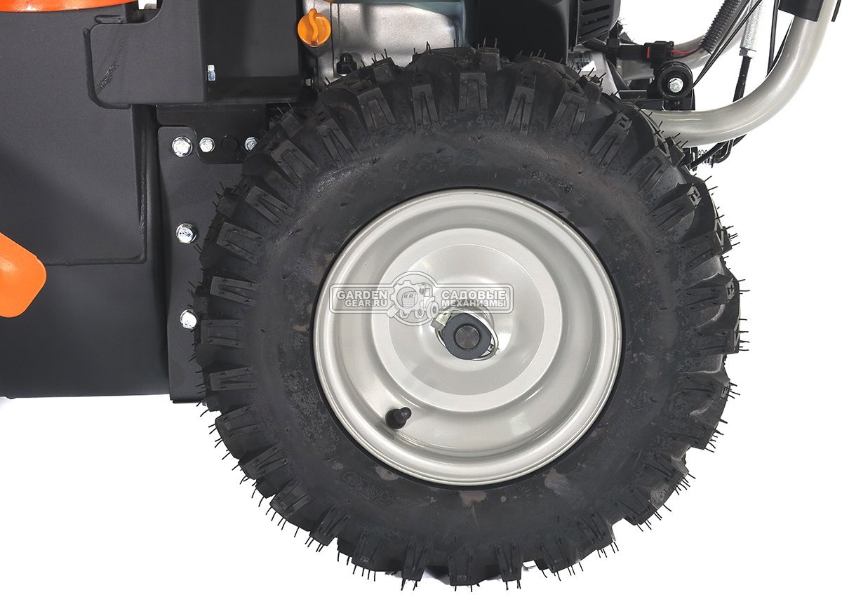 Снегоуборщик Daewoo DAST 224 MY2024 (PRC, 60 см, Daewoo, 220 см3, эл/стартер 220В, скорости 6/2, фара, подогрев рукояток, дифференциал, 93 кг)