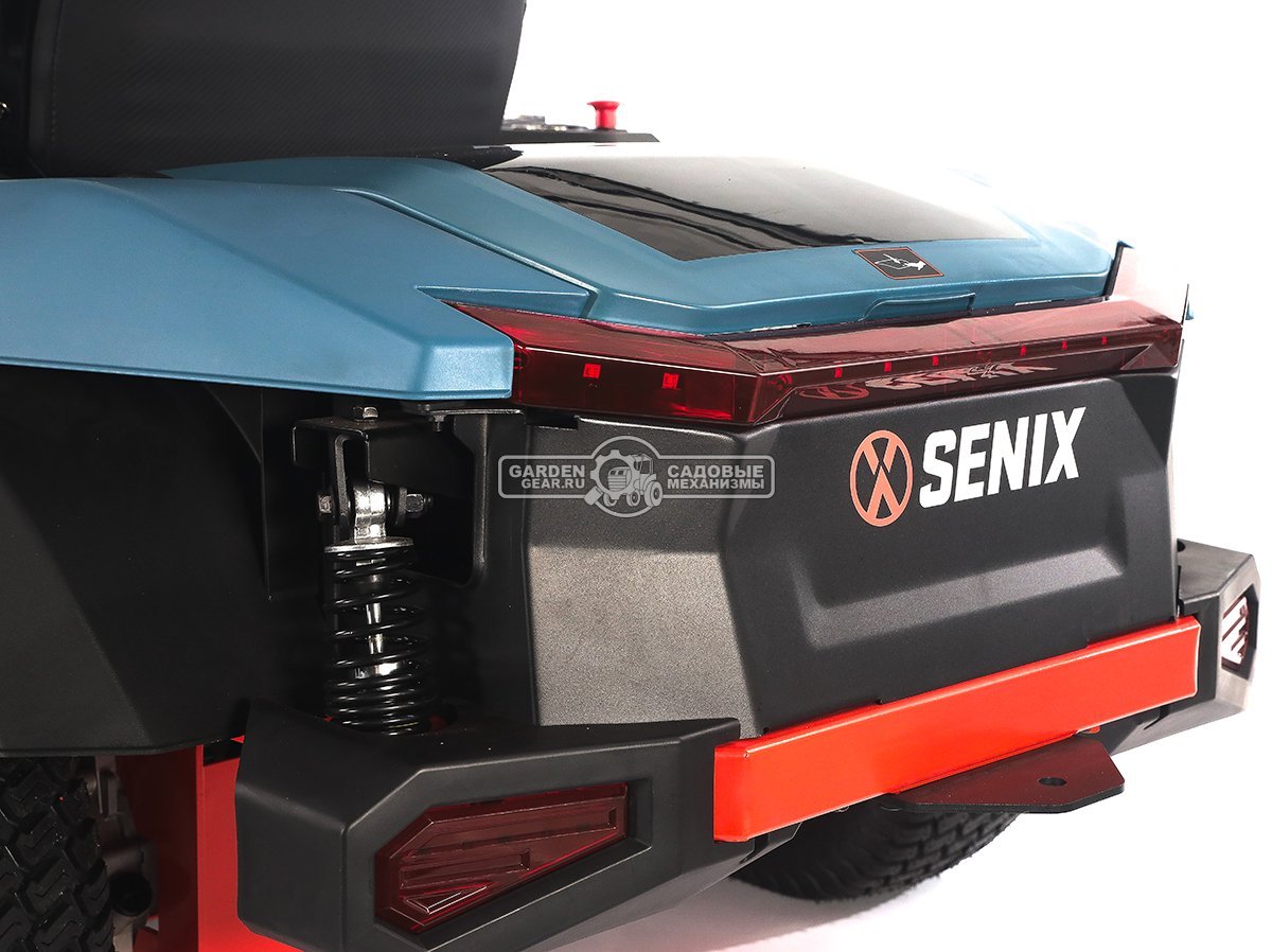 Садовый райдер Senix ZTRX6-M-EU аккумуляторный с 4 АКБ 12 А/ч и ЗУ с нулевым радиусом разворота (PRC, BL 60В, 107 см, 6 слотов для АКБ, LED, 200 кг)