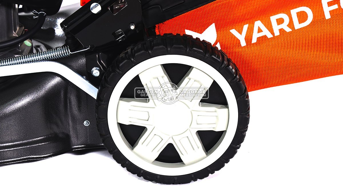 Газонокосилка бензиновая Yard Fox 46S (PRC, 46 см, Zongsheng NP150, 149 см3, сталь, 3 в 1, 60 л, 27.9 кг)