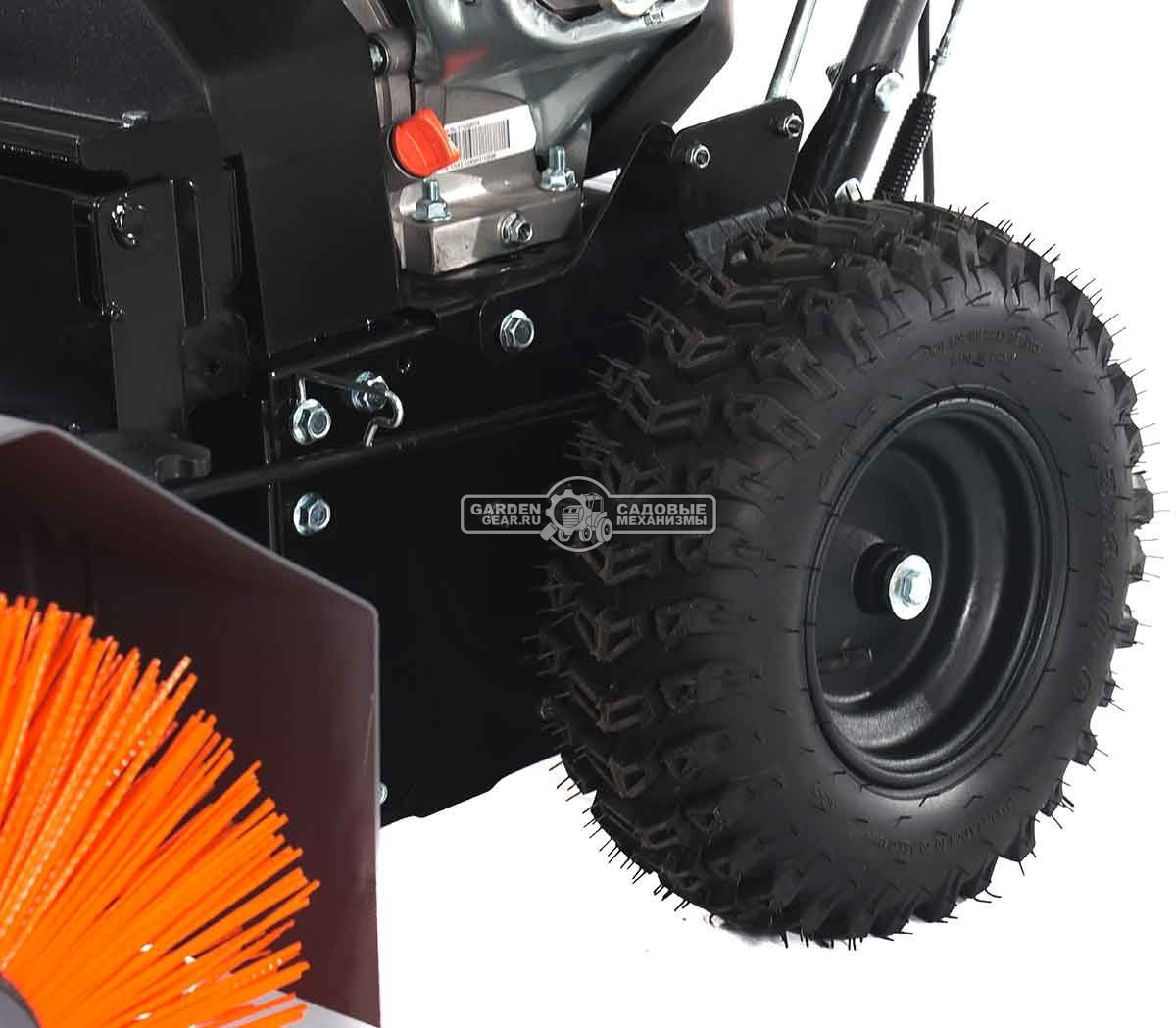 Комбимашина Villartec SW7080E с щеткой 80 см и снегоуборщиком 56 см (PRC, 7,0 л.с., 212 см3, эл/стартер, фара, скорости 5/2, 73 кг)