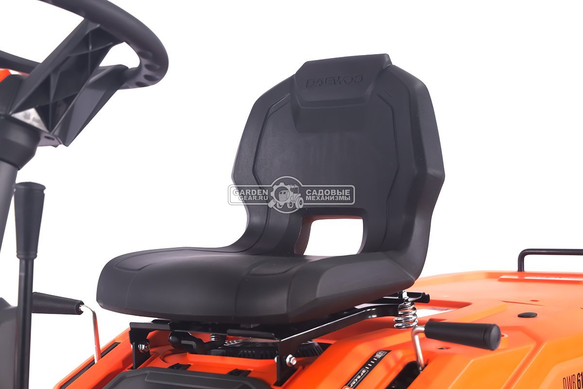 Садовый минирайдер Daewoo DWR 610 (PRC, Daewoo, 225 куб.см., полуавтомат CVT, травосборник 150 л., ширина кошения 61 см., 3 в 1, 127 кг.)
