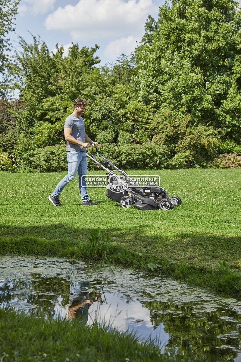 Газонокосилка бензиновая Stiga Twinclip 55 SVEQ H с электрозапуском (SVK, 53 см., Honda GCVxe170, 167 куб.см., оцинк.сталь, 70л, 4в1, вариатор, 48 кг)