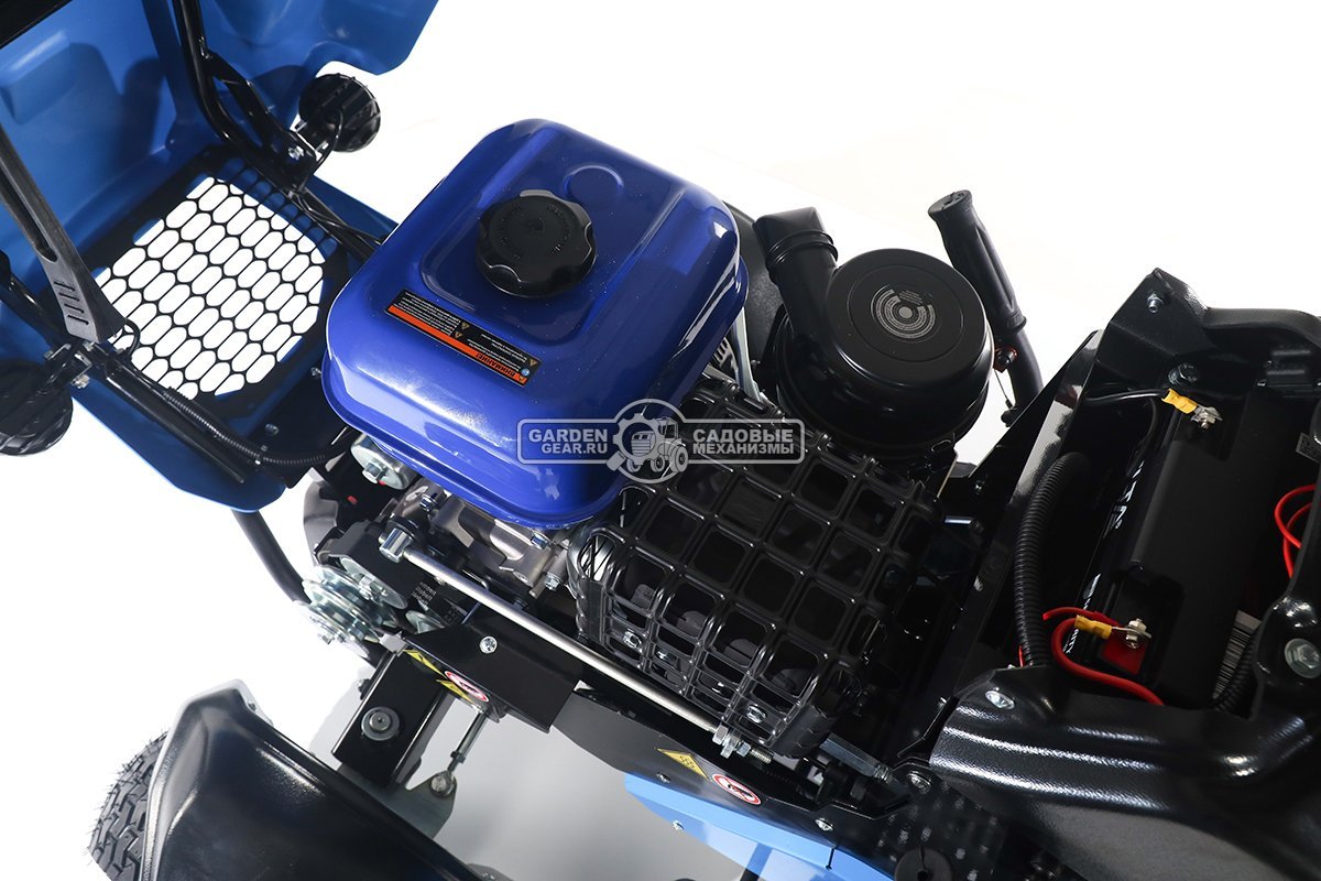 Садовый трактор Нева MT1-ZS (RUS, дека 110 см. - опция, Zongshen GB420SE, 420 см3, механич.трансмиссия, фара, боковой выброс, 395 кг)