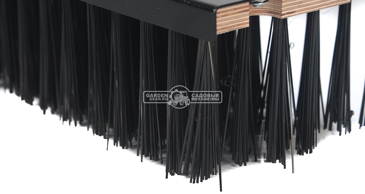 Щетка ZimAni SMP100 устанавливается на многофункциональную платформу 