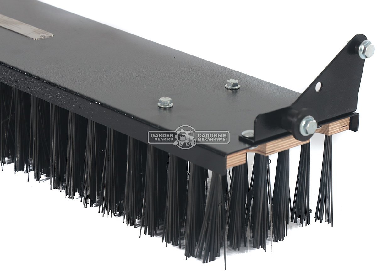 Щетка ZimAni SMP100 устанавливается на многофункциональную платформу 