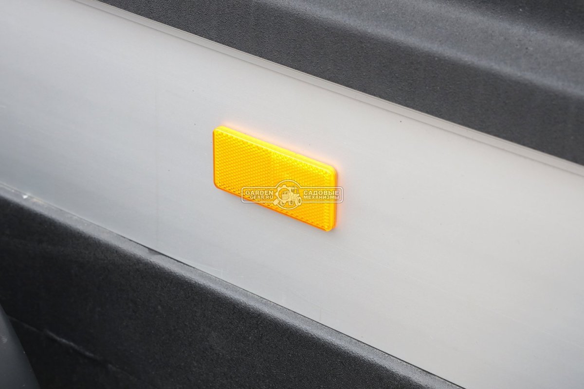 Прицеп с опускающейся платформой на пневмоподвеске Baltic Mechanic Polygon-City PC 750 Спарка для перевозки спецтехники, пневмолифт, крышка, 3500x1500