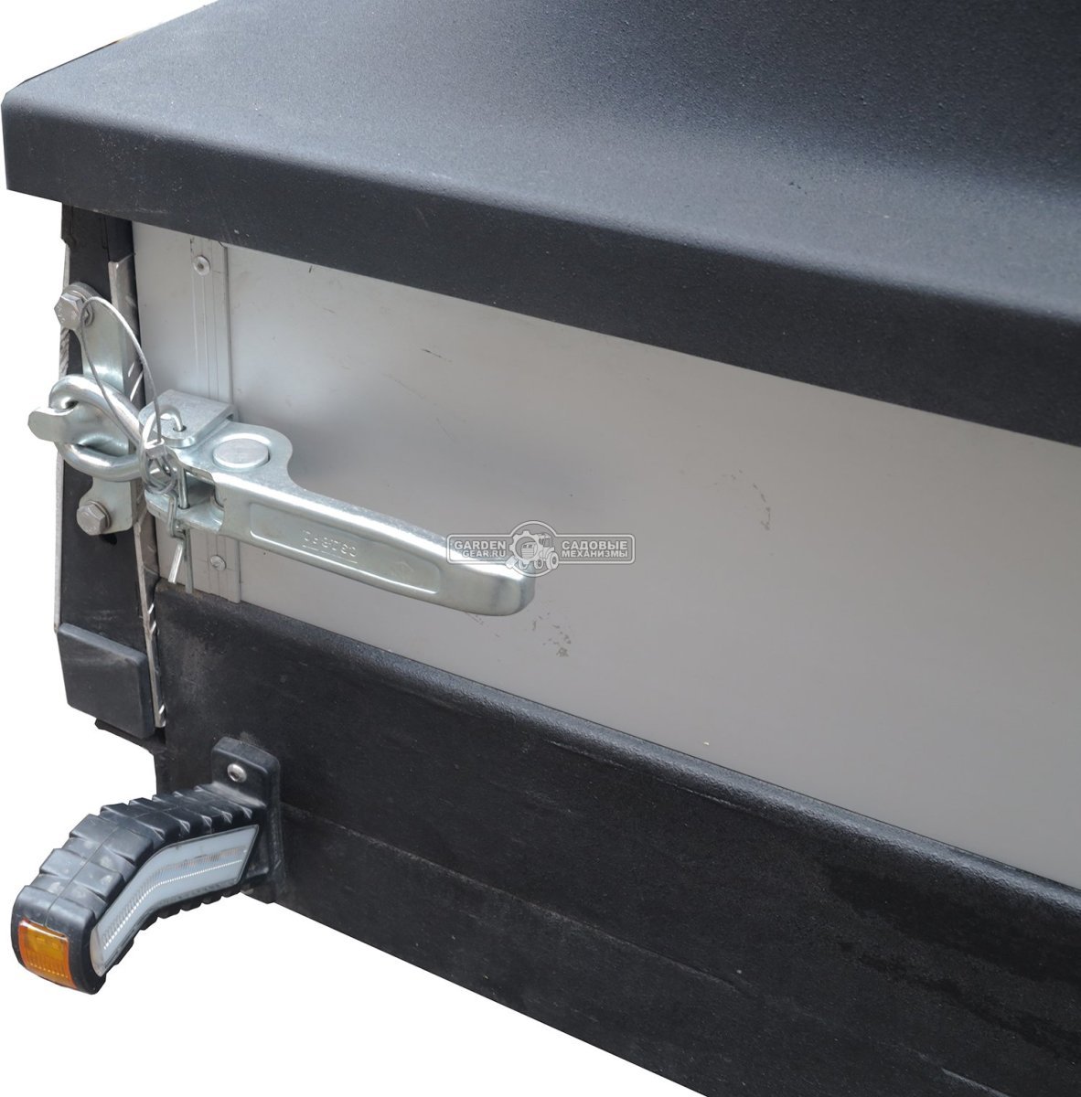 Прицеп с опускающейся платформой на пневмоподвеске Baltic Mechanic Polygon-City PC 750 Спарка для перевозки спецтехники, пневмолифт, крышка, 3500x1500