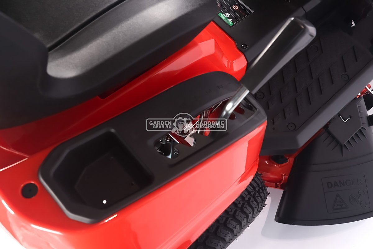 Садовый трактор Evoline TRG 98 H (PRC, Loncin 452 куб.см., гидростатика, ширина кошения 96 см, боковой выброс, 182 кг)