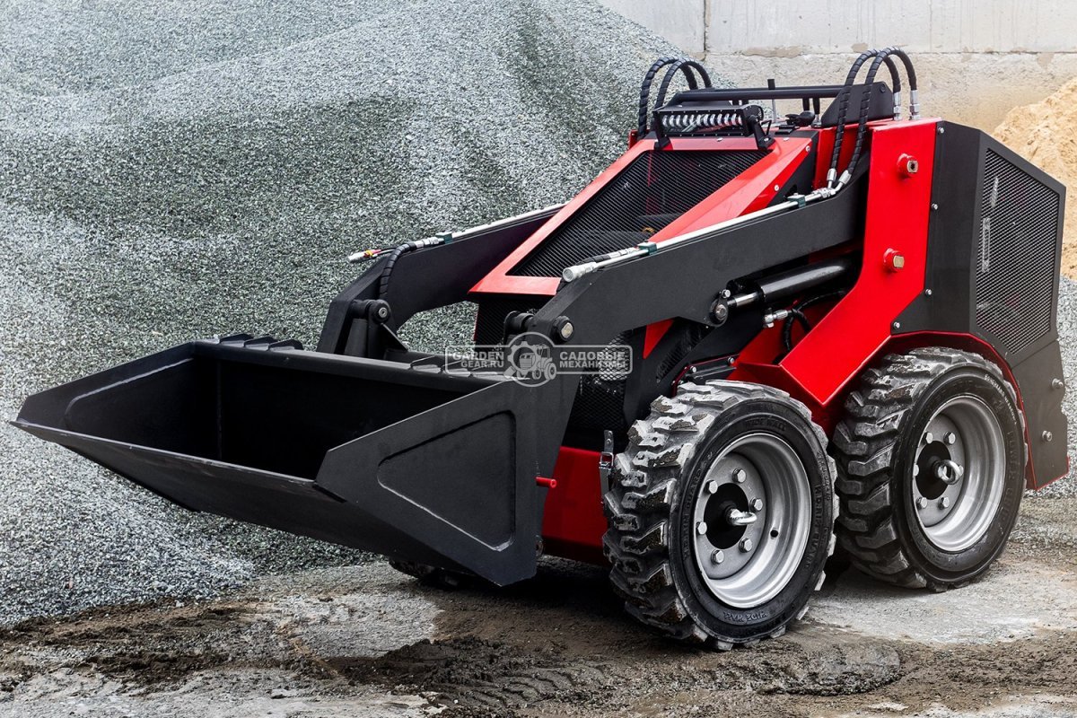 Мини-погрузчик колесный RED RBL-04 с платформой оператора Lifan 35 л.с., грузоподъемность до 700 кг., ковш 300 л., 1200 кг.