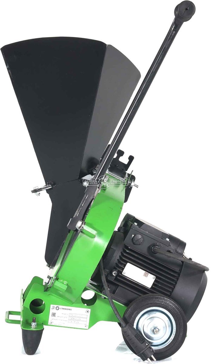 Садовый измельчитель веток электрический Дровосек МР260 220 (RUS, 2.2 кВт, ветки до 72 мм, 45 кг)