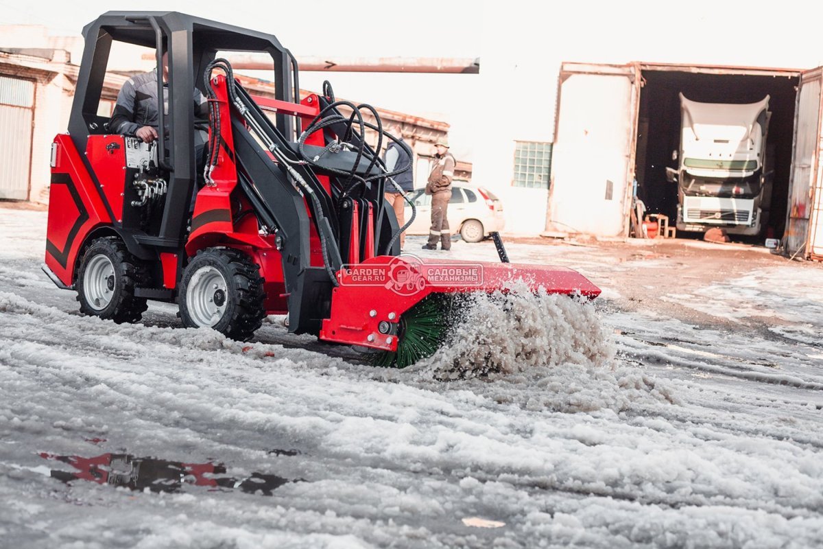 Щетка коммунальная RED 160 см. с шарнирным поворотом в 2 стороны для мини-погрузчика, 192,5 кг. 