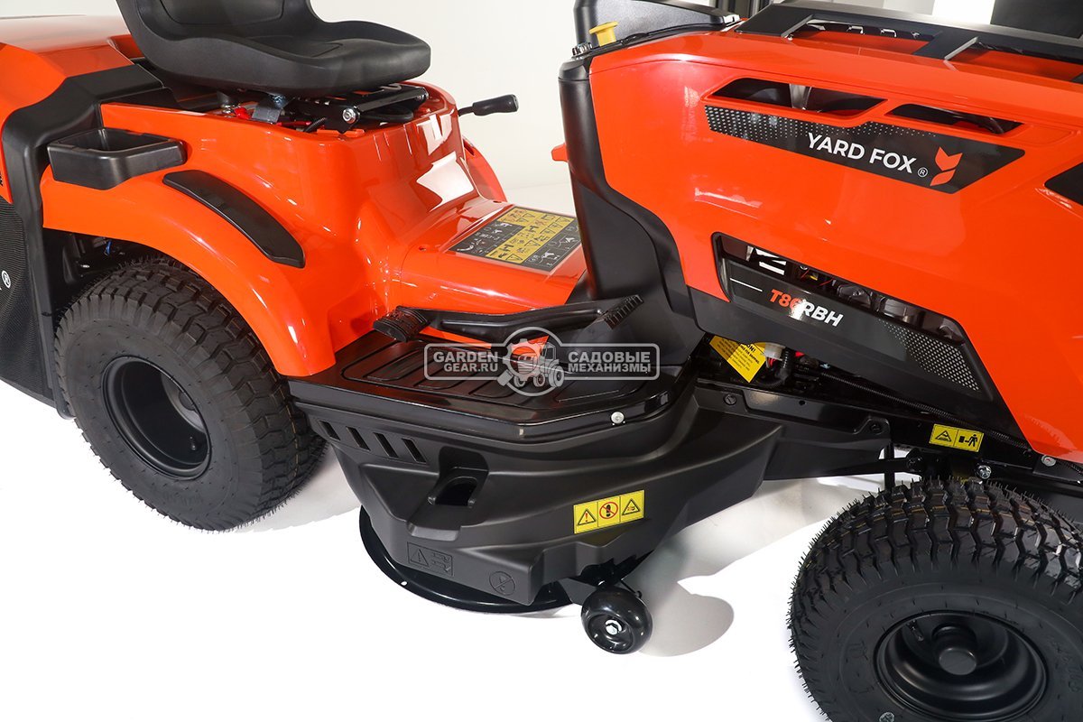 Садовый трактор Yard Fox T 86RBH (PRC, Loncin, 352 куб.см., гидростатика, травосборник 245 л, ширина кошения 86 см, 184 кг)