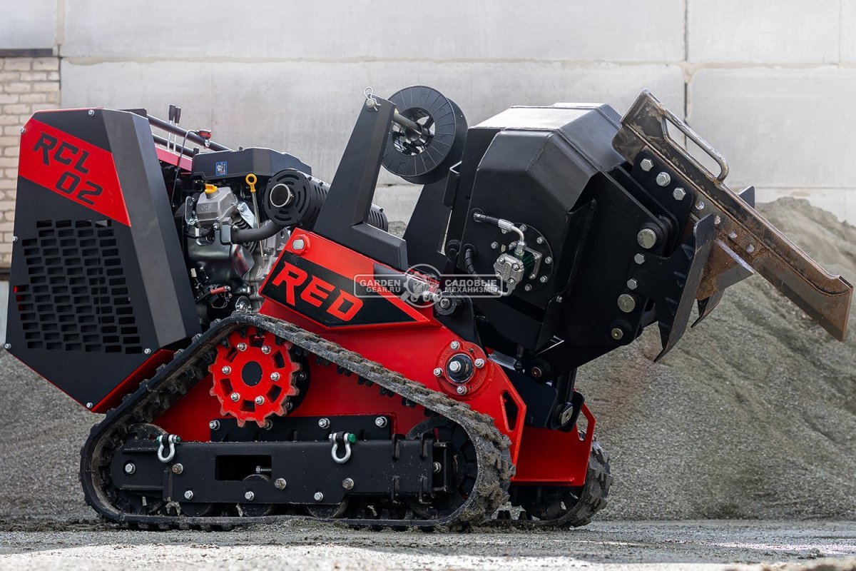 Мини-кабелеукладчик самоходный гусеничный RED RCL-02 Loncin 35 л.с., глубина укладки кабеля до 35 см., сечение кабеля до 40 мм., 3 м/мин., 900 кг.