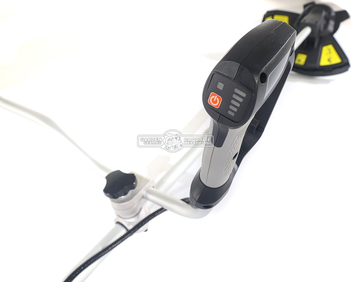 Мотокоса аккумуляторная Yard Fox BC4025B SET с АКБ 4.0 А/ч и ЗУ (PRC, 40В, BL, нож 3T + леска 2.0 мм, разъем, Т-ручка, 6.0 кг)