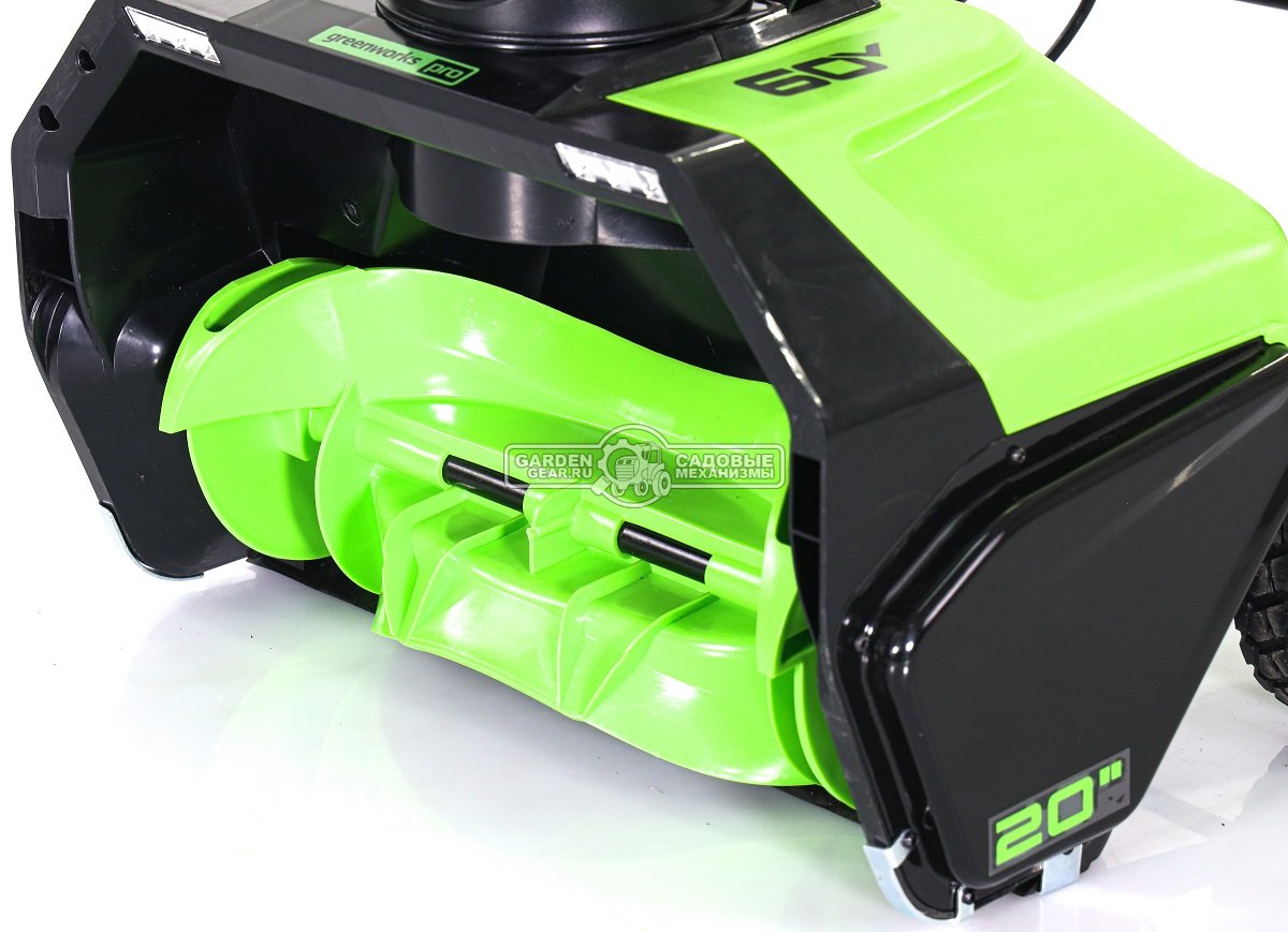 Снегоуборщик аккумуляторный GreenWorks GD60PST с АКБ 5 А/ч и ЗУ (PRC, BL 60В, ширина 51 см, LED фара, 15 кг)