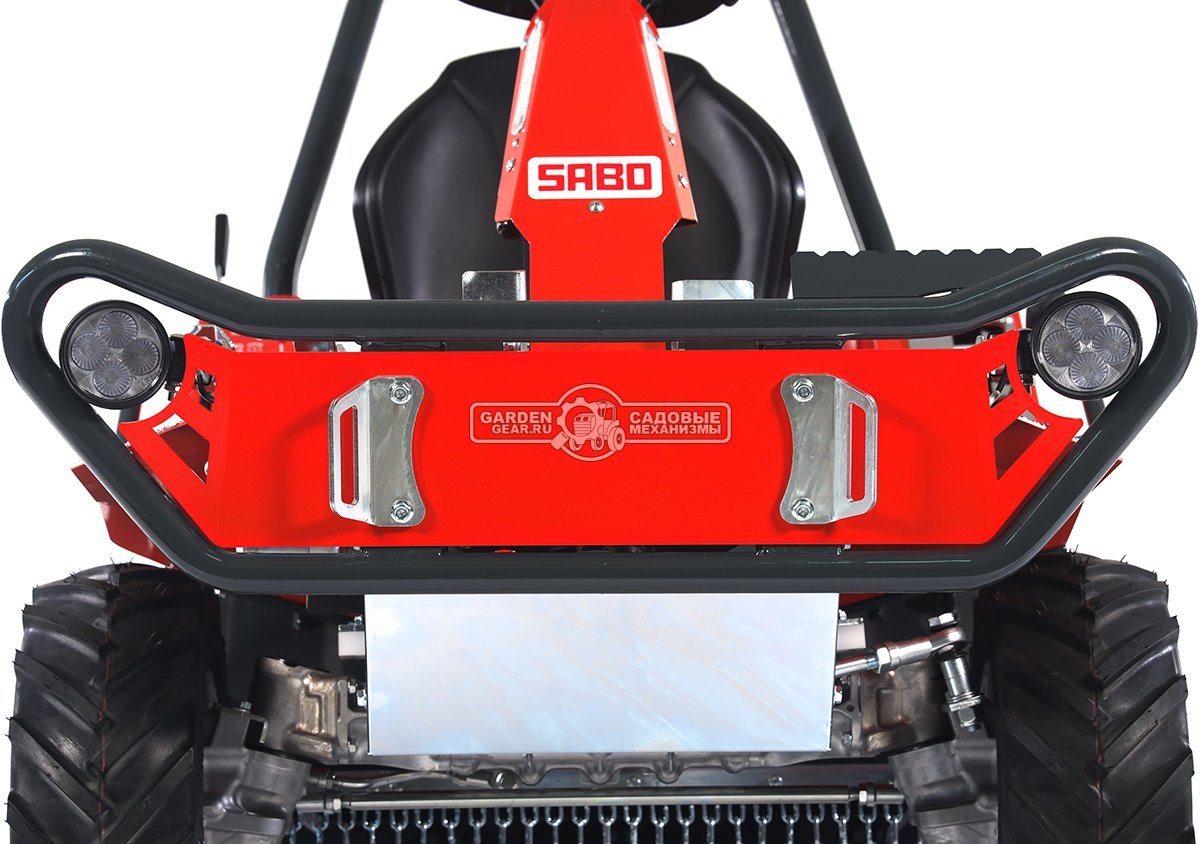 Садовый трактор для высокой травы и работы на склонах SABO GLADIATOR 95 F AWD (GER, B&S Intek 8-44C8, 724 куб.см., 95 см, дифференциал, 388 кг.)