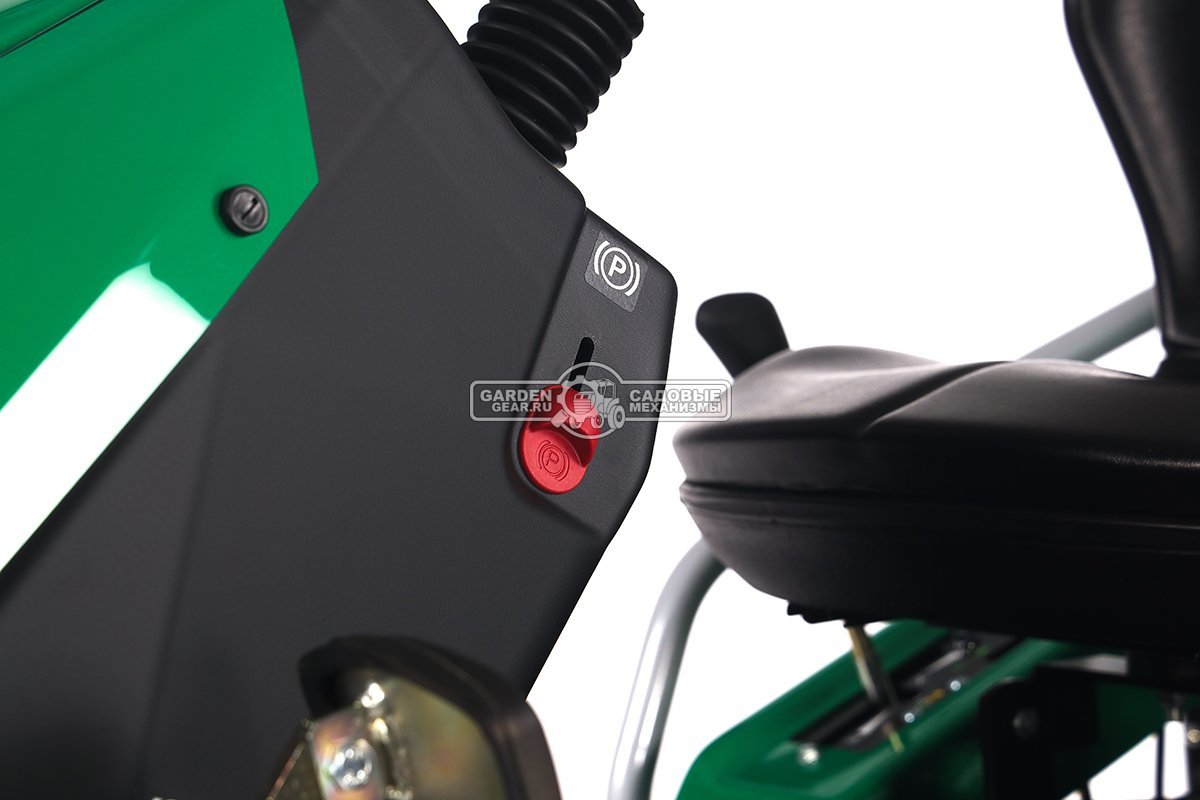 Садовый трактор для высокой травы и работы на склонах Caiman Croso Max 4WD 97D2C2 (CZE, Caiman V-Twin, 708 куб.см., 92 см, дифференциал, 349 кг.)