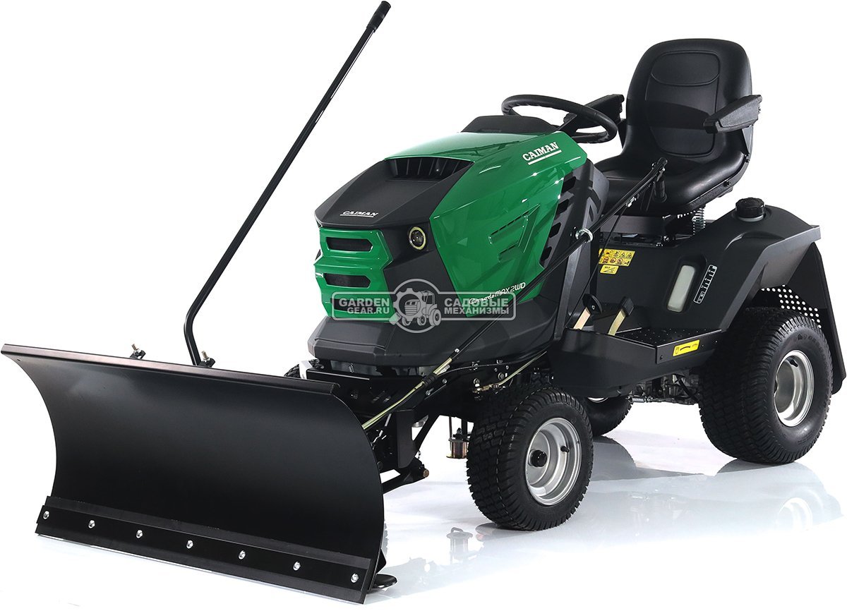 Садовый трактор Caiman Comodo Max 2WD 107D2C2 с отвалом 120 см и цепями на колеса