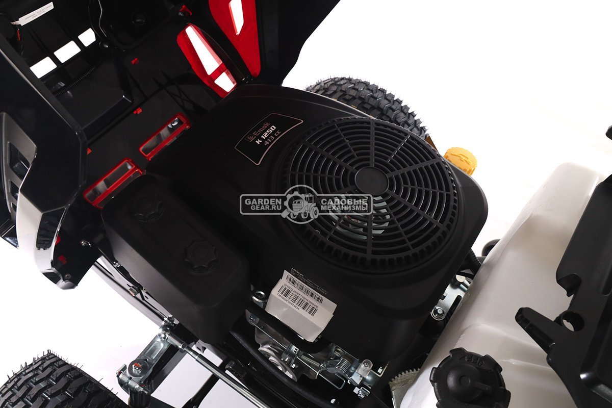 Садовый трактор Oleo-Mac OM 86R/12,5 К M (PRC, Emak K 1250 AVD, 413 см3, 86 см., механика, травосборник 300 л., 190 кг.)