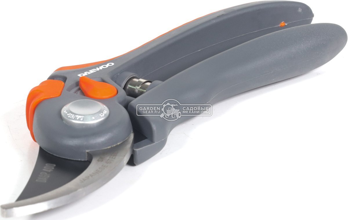 Секатор Daewoo DAGP 400 (диаметр среза 24 мм, пластиковые рукоятки SoftGrip, 0,23 кг.)
