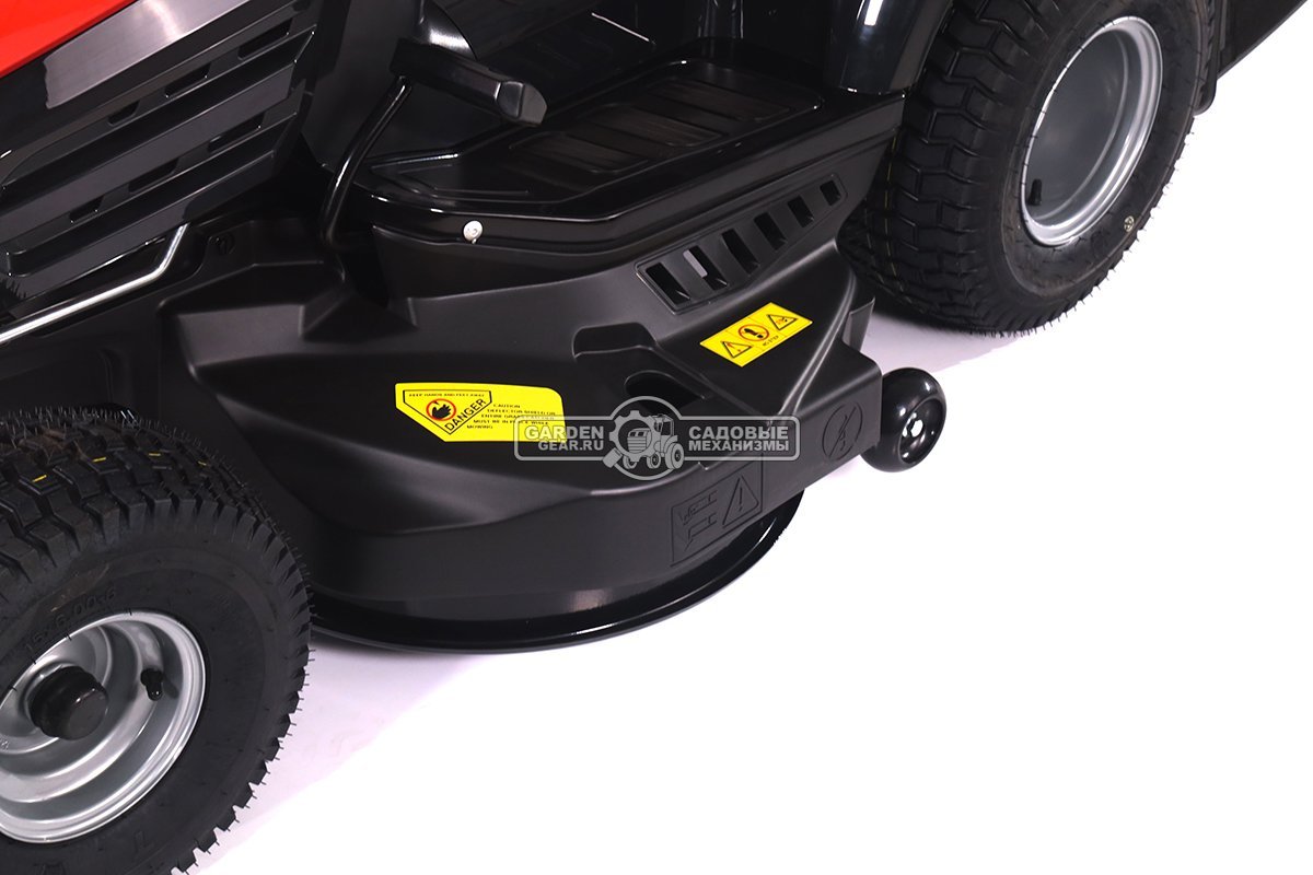 Садовый трактор Oleo-Mac OM 102R/16 K (PRC, Emak K 1600 AVD, 452 см3, 102 см., гидростатика, травосборник 300 л., 194 кг.)