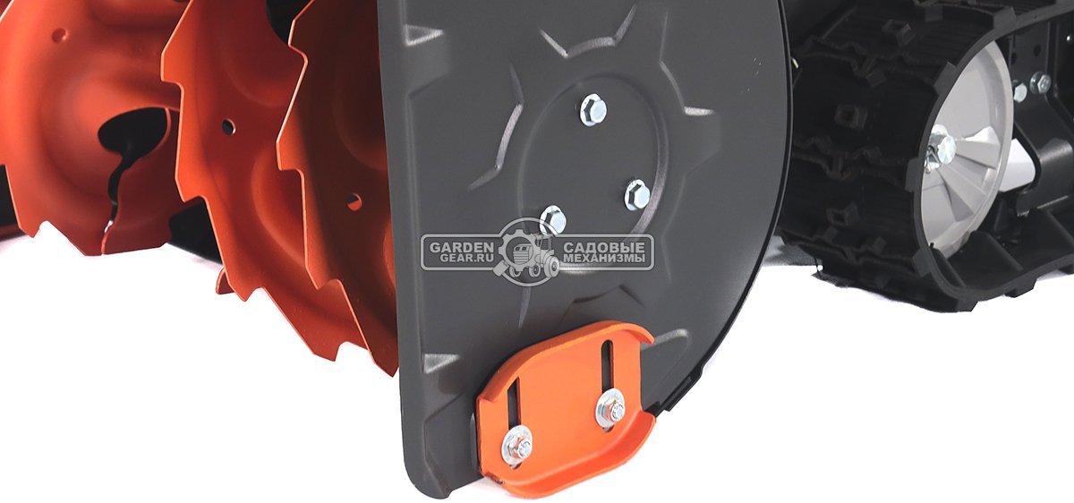 Снегоуборщик Daewoo S 8060 гусеничный (PRC, 61 см., Daewoo, 220 куб.см., эл/стартер 21В, фара, скорости 6/2, подогрев рукояток, 83 кг.)