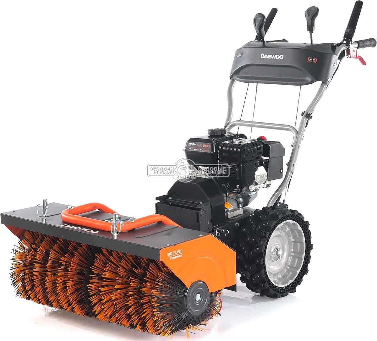 Подметальная машина Daewoo SC 7080 (PRC, Daewoo 212 см3, скорости 6/2, ширина 80 см., диаметр 35 см., колеса EX-ICE, 83 кг.)