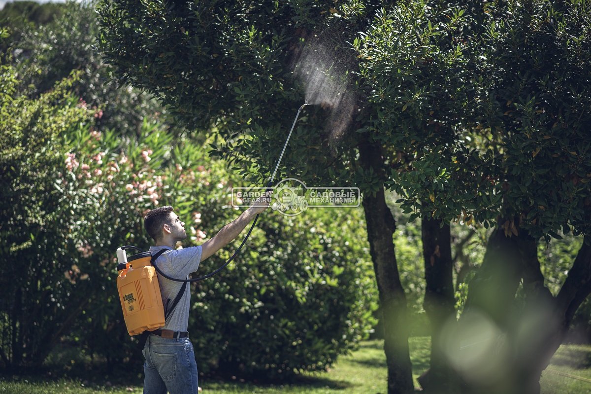Опрыскиватель ранцевый Volpi V.Black Komfort 16 (ITA, 16 л., 6 бар, пластиковый насос, 3,25 кг.)