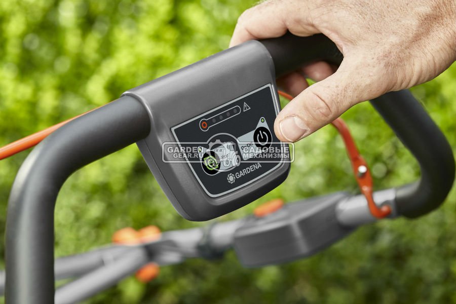 Газонокосилка аккумуляторная Gardena PowerMax Li-40/41 с АКБ 2.6 А/ч и ЗУ (PRC, Li-ion 40В, 41 см, 50 л, 21.8 кг)