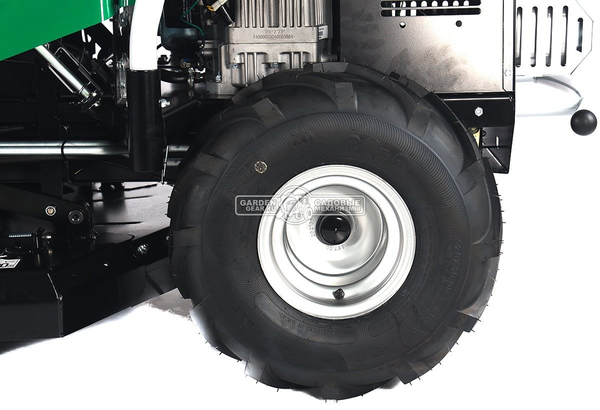 Садовый трактор для высокой травы и работы на склонах Caiman Croso Max 4WD 97D2C2 (CZE, Caiman V-Twin, 708 куб.см., 92 см, дифференциал, 349 кг.)