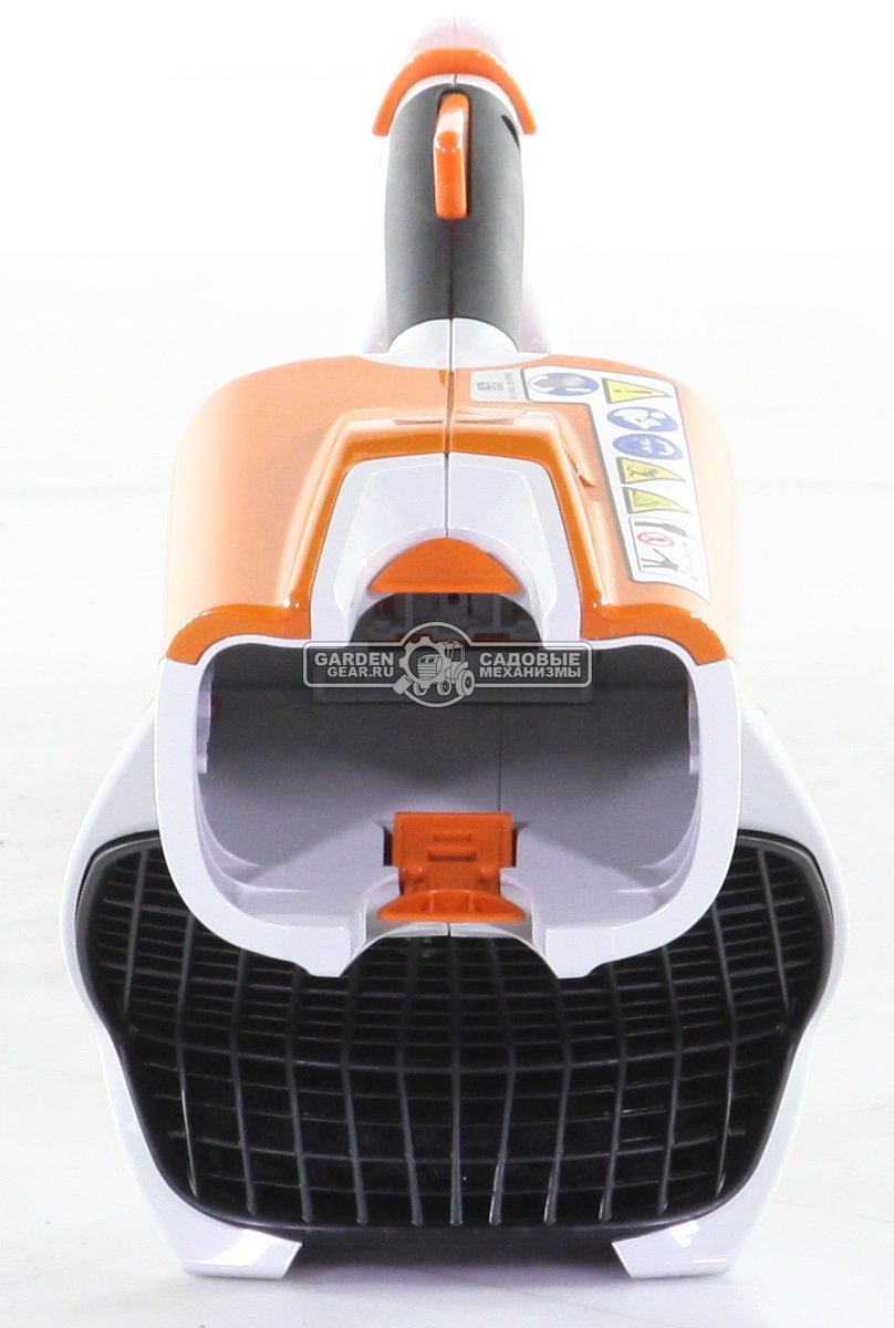 Воздуходувка аккумуляторная Stihl BGA 86 SET c АКБ AP300 и ЗУ AL300 (AUT, 36В Pro, макс. расход воздуха 780 м3/ч., скорость 69 м/с., 4,5 кг.)