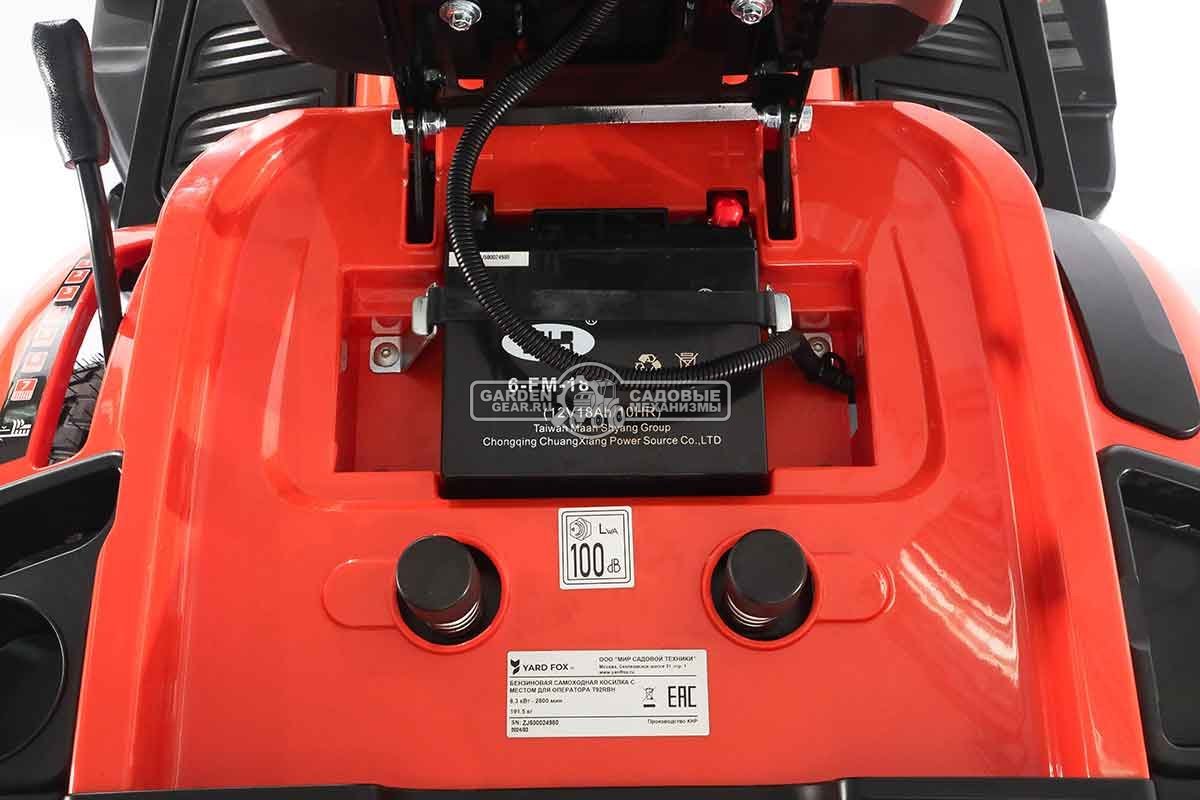 Садовый трактор Yard Fox T 92RBH (PRC, Loncin LC1P90F-1, 452 куб.см., гидростатика, травосборник 245 л, ширина кошения 92 см, 198 кг)