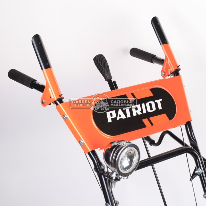 Снегоуборщик Patriot Pro 655 E (PRC, 62 см, 6.5 л.с., 212 куб.см., аккумулятор 12В, фара, 85 кг)