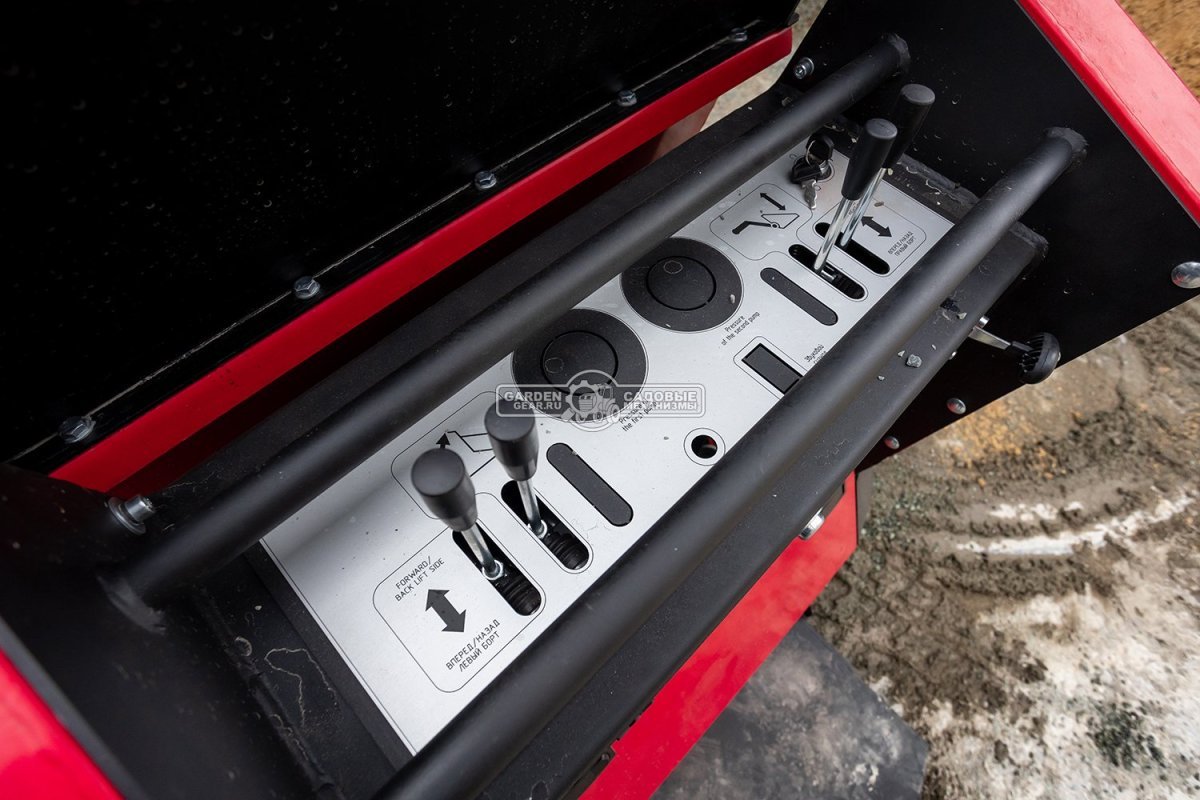 Мини-думпер гусеничный RED RDB-800 Lifan 15 л.с., грузоподъемность до 800 кг., кузов 400 л., 520 кг.