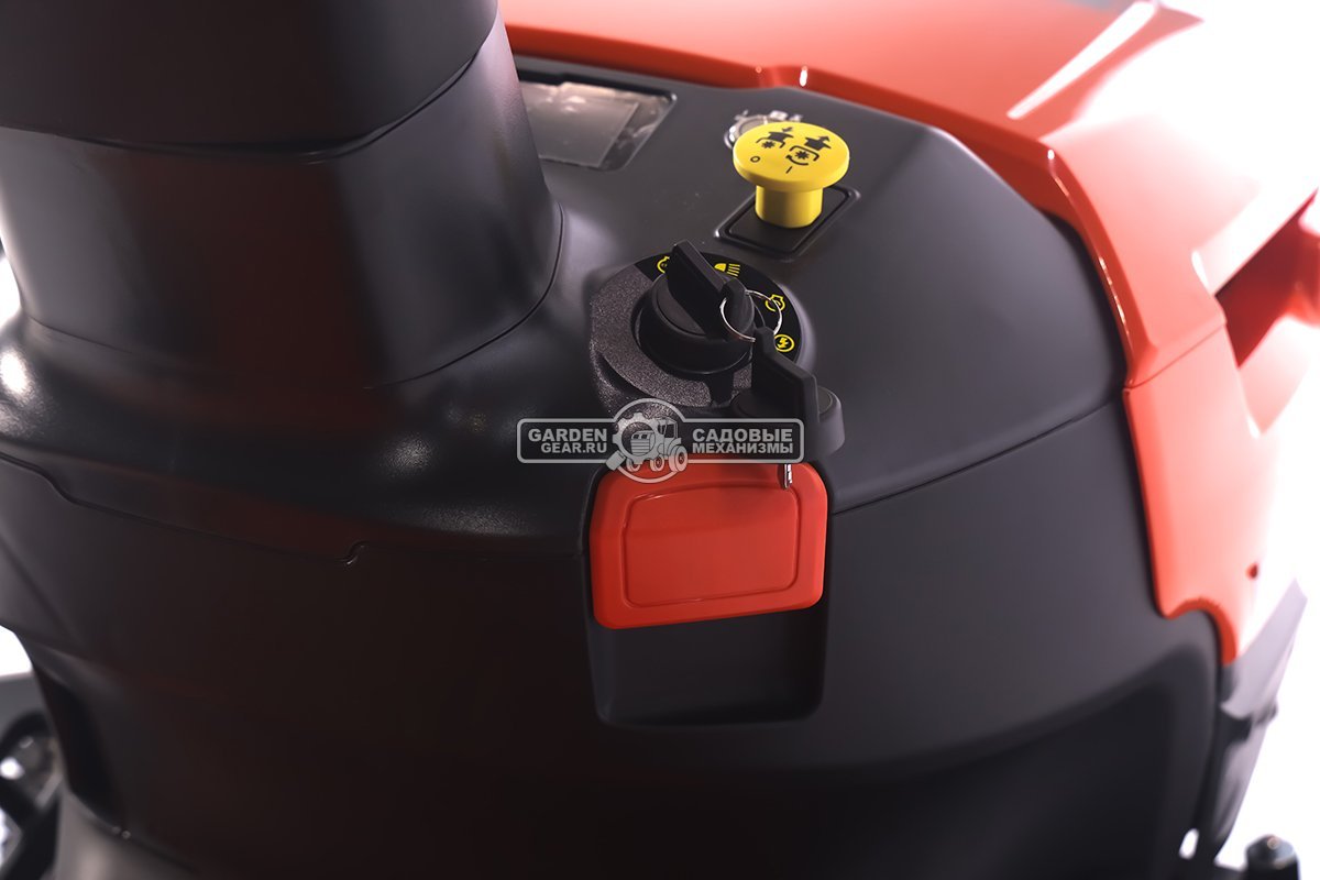 Садовый трактор Yard Fox Optima T 98 RСH (PRC, Loncin 452 куб.см., гидростатика, травосборник 260 л, ширина кошения 98 см, 200 кг)