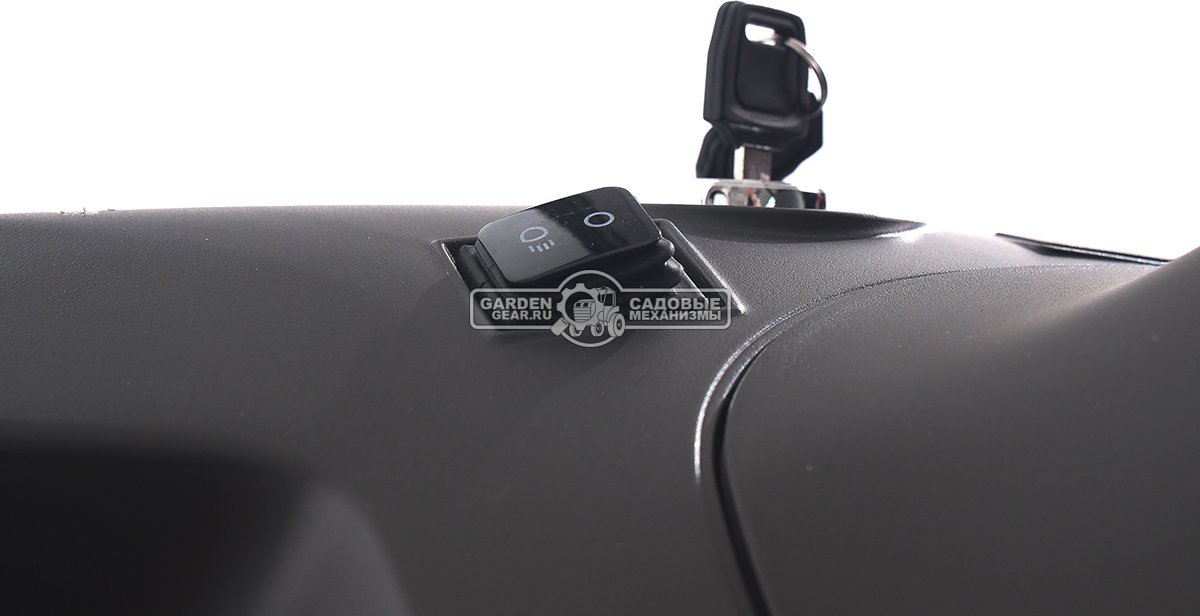 Садовый трактор Husqvarna TC 112 (PRC, Husqvarna 413AE, 413 куб.см., гидростатика, травосборник 220 л., ширина кошения 95 см, 198 кг.)