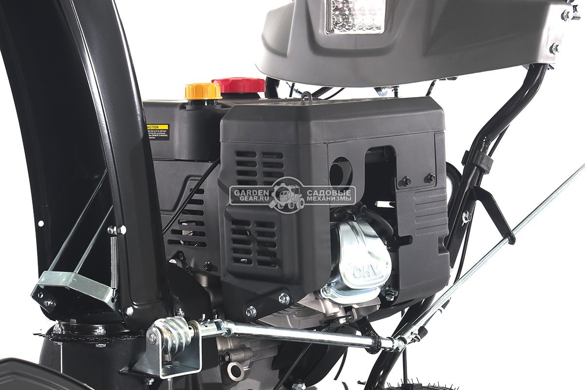 Снегоуборщик Evoline SBG 700 LE (PRC, 70 см, Loncin 383 см3, эл/стартер 220В, фара, автоматич. дифференциал, скорости 6/2, подогрев рукояток,120 кг)