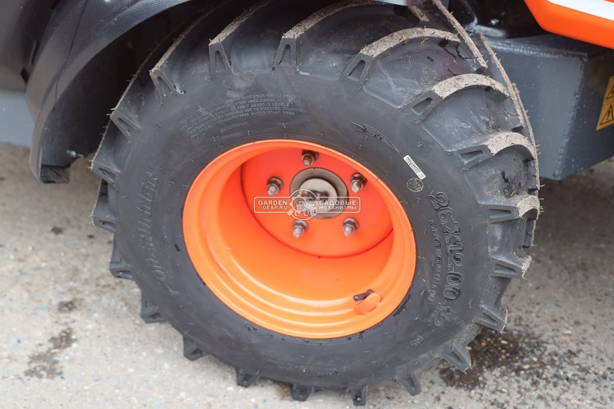 Фронтальный погрузчик Нева с кабиной (RUS, ММЗ-3LDT, 42 л.с., 60 л/мин, грузоподъемность 1200 кг, 2100 кг)