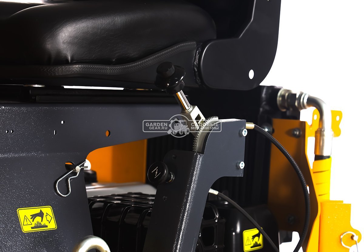 Универсальная машина мини-погрузчик Baumech ML-02 с двигателем Zongshen GB460E