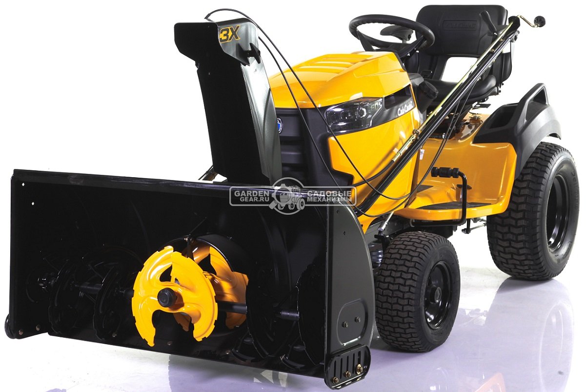 Снегоуборочный трактор Cub Cadet XT3 QS137 с 3X роторным снегоуборщиком