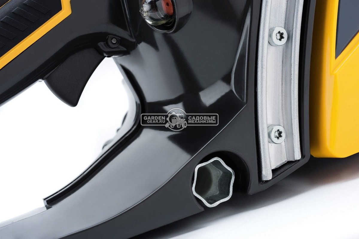 Бензопила Stiga SP 466 18" (PRC, 46.5 куб.см., 2.0 кВт/2.72 л.с., 5.3 кг)